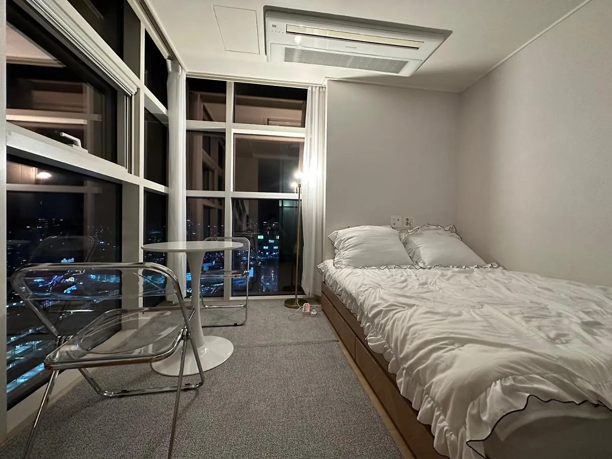 Apartment Ferienwohnung Unreal Seoul Seoul Station Südkorea